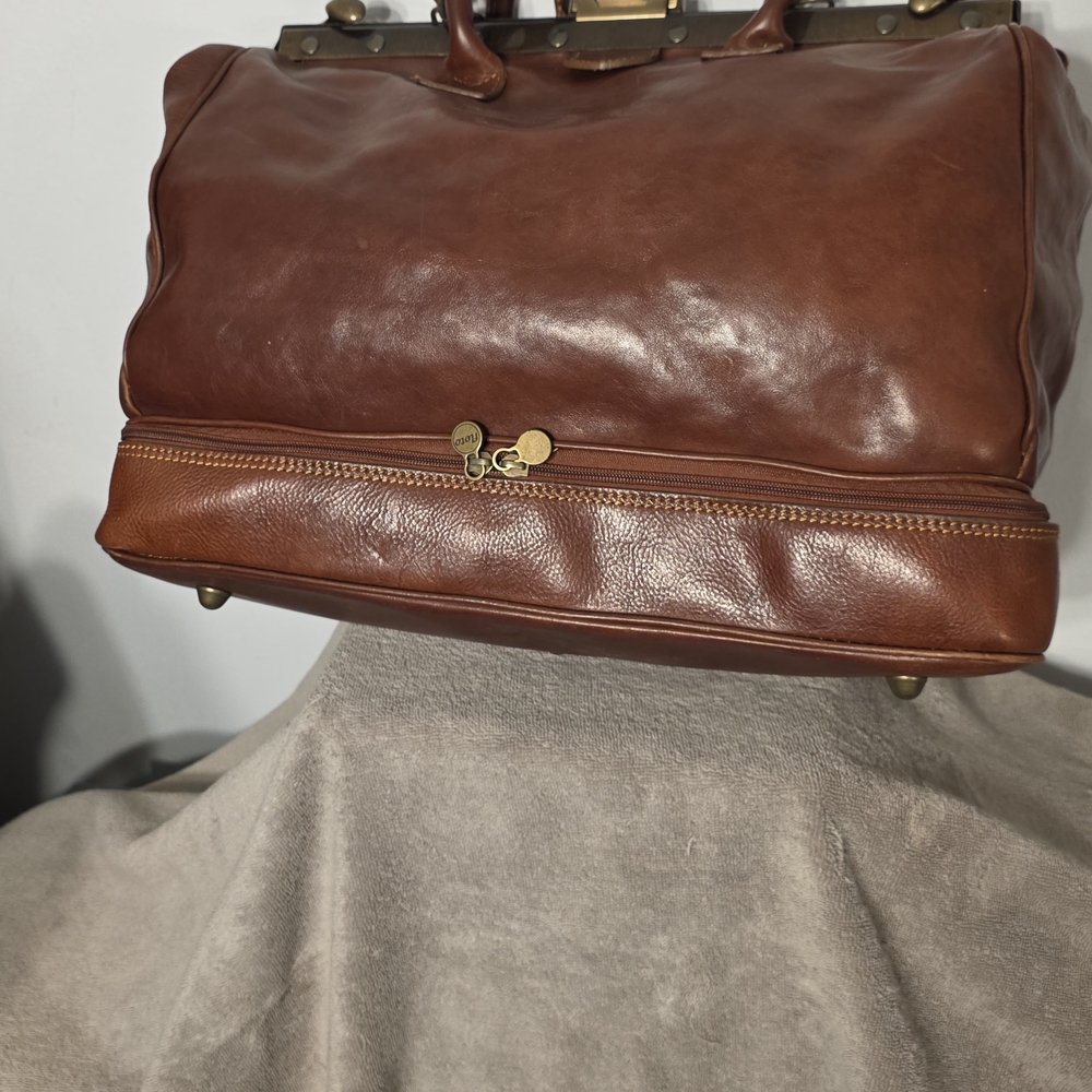 Classic Brown Leather Men's Bag